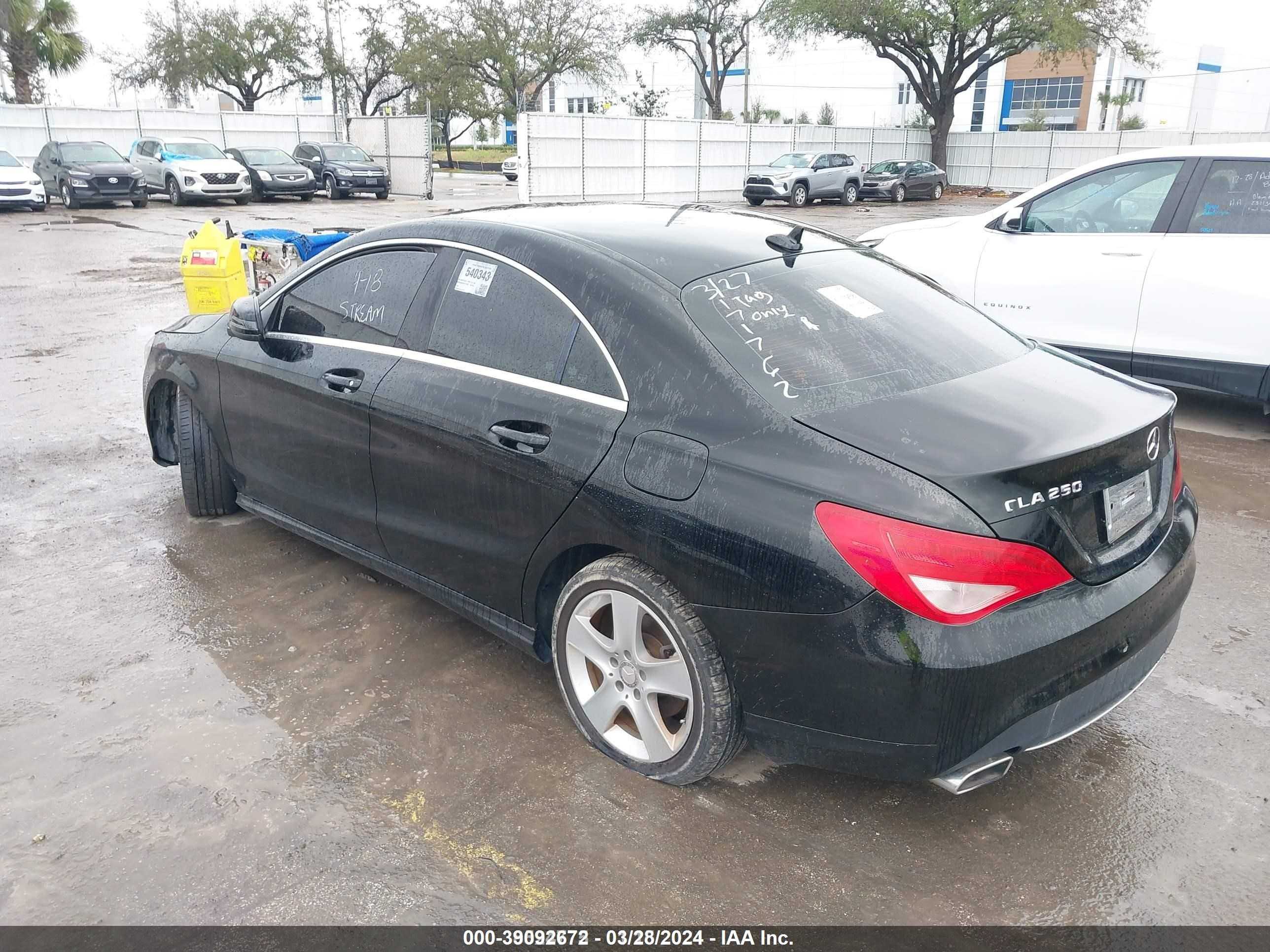 Photo 3 VIN: WDDSJ4EB2FN171762 - MERCEDES-BENZ CLA-KLASSE 