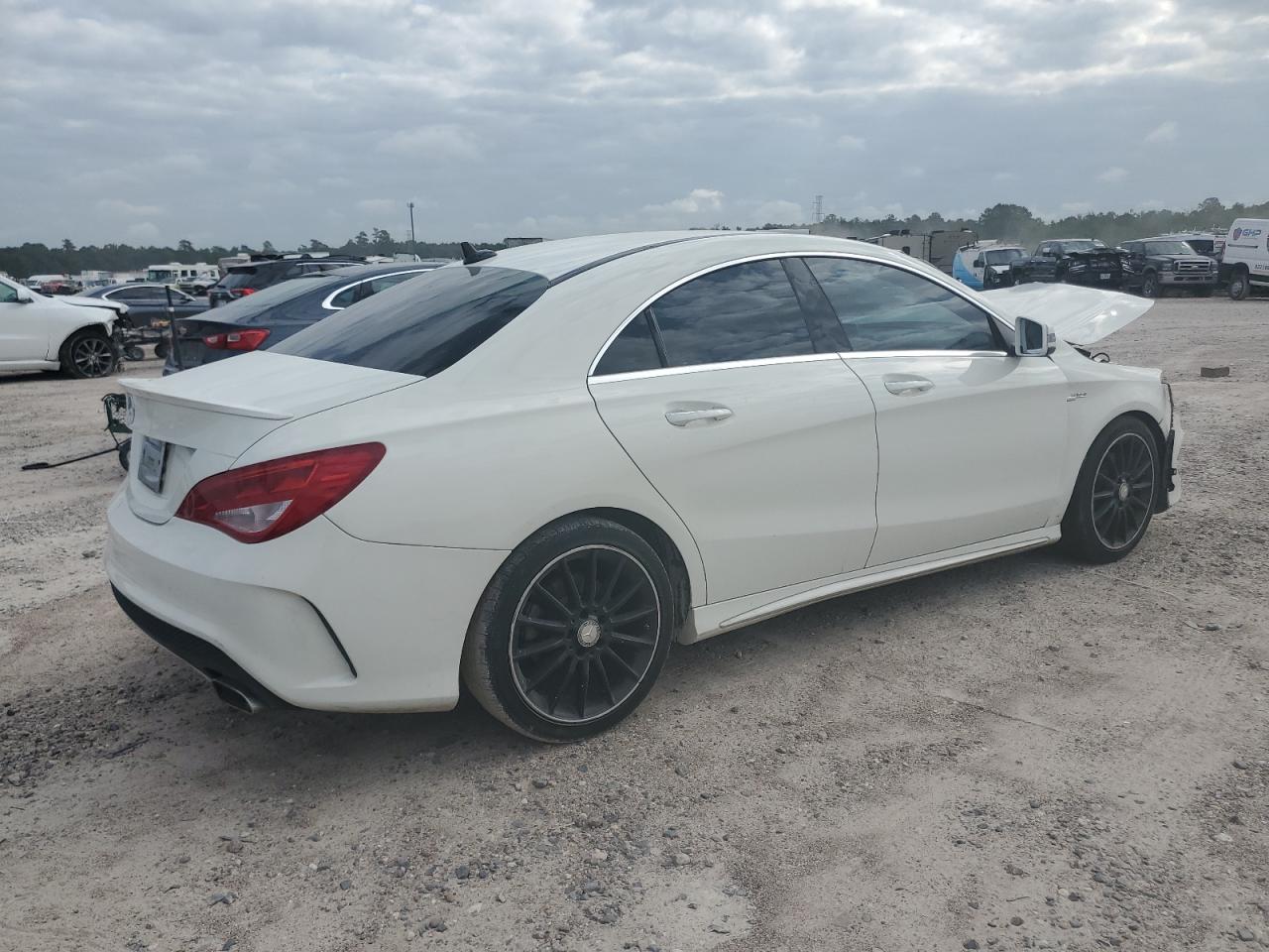 Photo 2 VIN: WDDSJ4EB2FN244015 - MERCEDES-BENZ CLA-KLASSE 