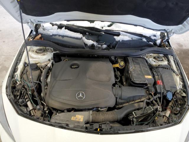 Photo 10 VIN: WDDSJ4EB2FN260151 - MERCEDES-BENZ CLA-CLASS 