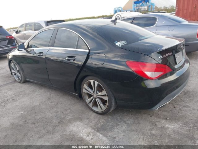 Photo 2 VIN: WDDSJ4EB2JN517401 - MERCEDES-BENZ CLA-CLASS 