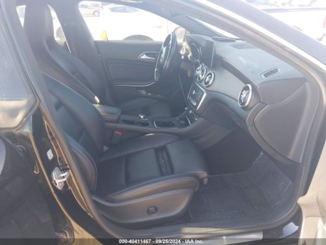 Photo 4 VIN: WDDSJ4EB2JN545022 - MERCEDES-BENZ CLA-CLASS 