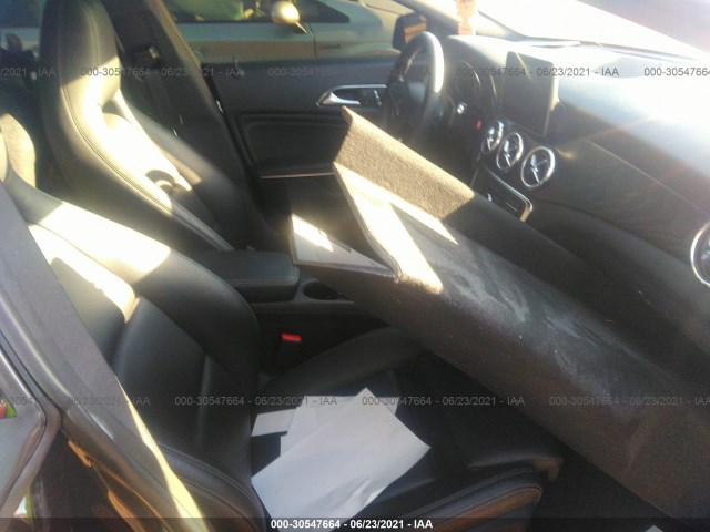 Photo 4 VIN: WDDSJ4EB2JN548793 - MERCEDES-BENZ CLA 