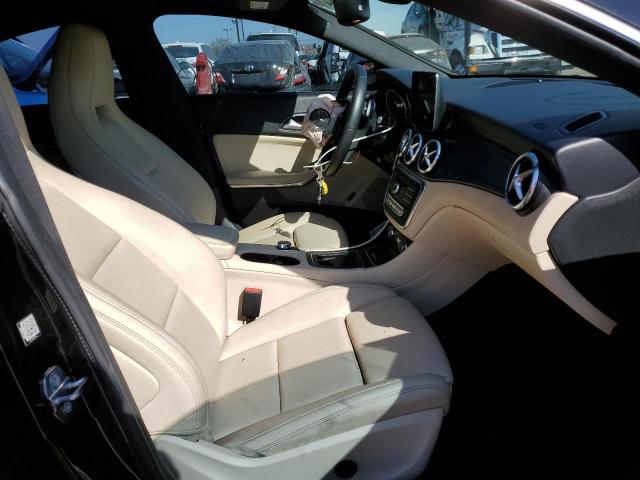 Photo 4 VIN: WDDSJ4EB2JN656055 - MERCEDES-BENZ CLA 250 