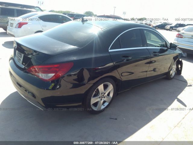 Photo 3 VIN: WDDSJ4EB2KN699313 - MERCEDES-BENZ CLA 