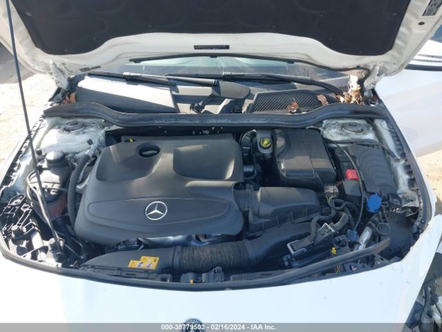 Photo 9 VIN: WDDSJ4EB2KN716269 - MERCEDES-BENZ CLA 250 