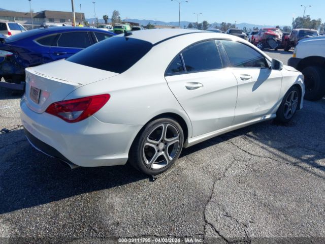 Photo 3 VIN: WDDSJ4EB3EN042802 - MERCEDES-BENZ CLA 250 