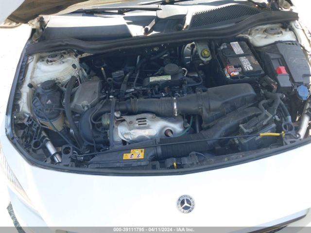 Photo 9 VIN: WDDSJ4EB3EN042802 - MERCEDES-BENZ CLA 250 