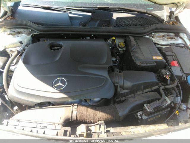 Photo 9 VIN: WDDSJ4EB3EN049930 - MERCEDES-BENZ CLA-CLASS 