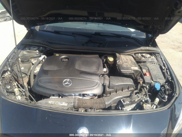 Photo 9 VIN: WDDSJ4EB3FN181782 - MERCEDES-BENZ CLA-CLASS 