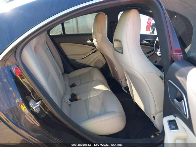 Photo 7 VIN: WDDSJ4EB3FN185220 - MERCEDES-BENZ CLA 250 