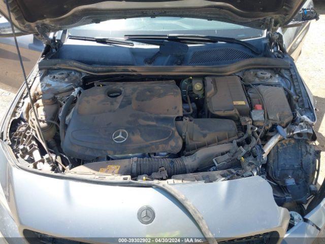 Photo 9 VIN: WDDSJ4EB3FN204090 - MERCEDES-BENZ CLA 