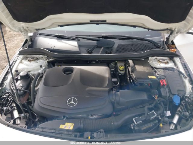 Photo 9 VIN: WDDSJ4EB3HN400663 - MERCEDES-BENZ CLA 250 