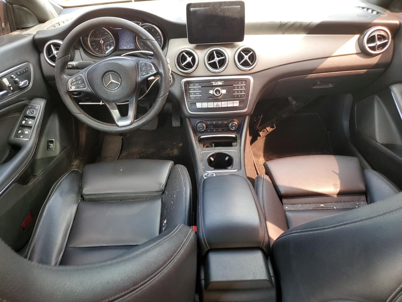 Photo 7 VIN: WDDSJ4EB3HN436658 - MERCEDES-BENZ CLA-KLASSE 