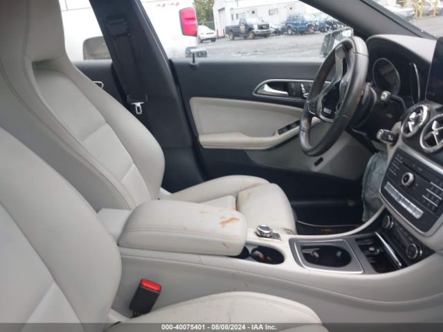 Photo 4 VIN: WDDSJ4EB3JN515284 - MERCEDES-BENZ CLA-CLASS 