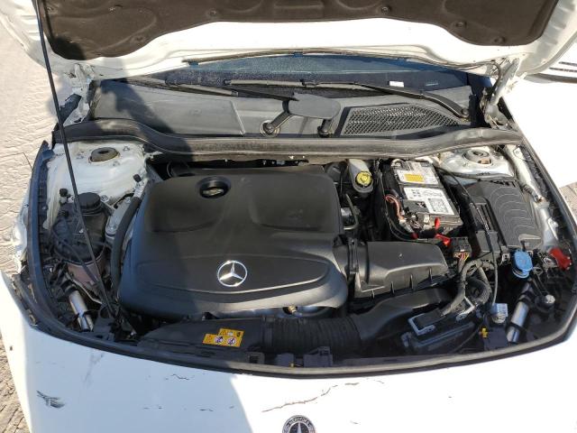 Photo 10 VIN: WDDSJ4EB3KN715941 - MERCEDES-BENZ CLA 250 