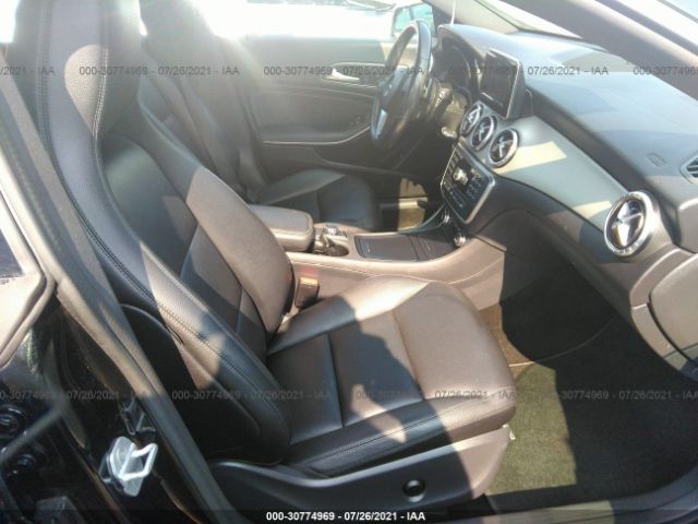 Photo 4 VIN: WDDSJ4EB4EN038435 - MERCEDES-BENZ CLA-CLASS 