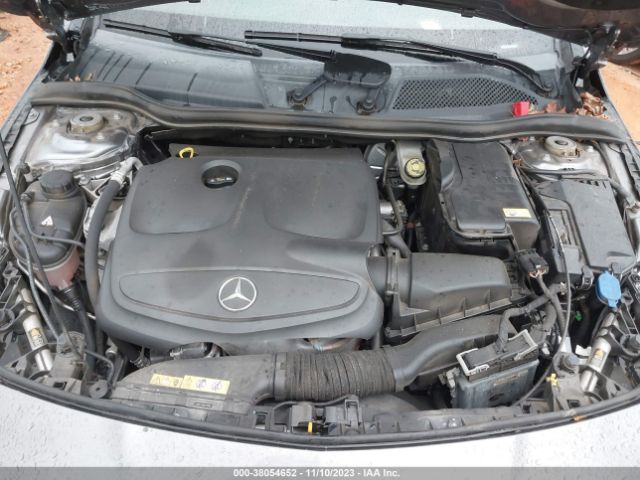 Photo 9 VIN: WDDSJ4EB4FN184223 - MERCEDES-BENZ CLA 250 