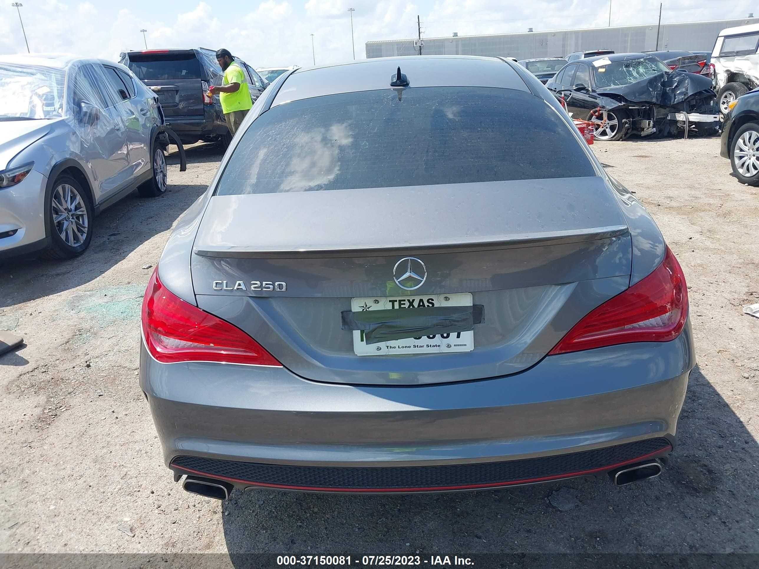 Photo 15 VIN: WDDSJ4EB4FN229824 - MERCEDES-BENZ CLA-KLASSE 