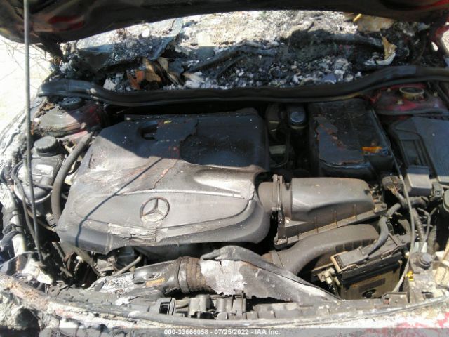 Photo 9 VIN: WDDSJ4EB4GN374802 - MERCEDES-BENZ CLA 