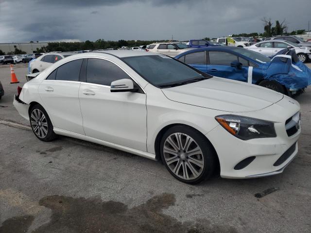 Photo 3 VIN: WDDSJ4EB4HN470253 - MERCEDES-BENZ CLA 250 