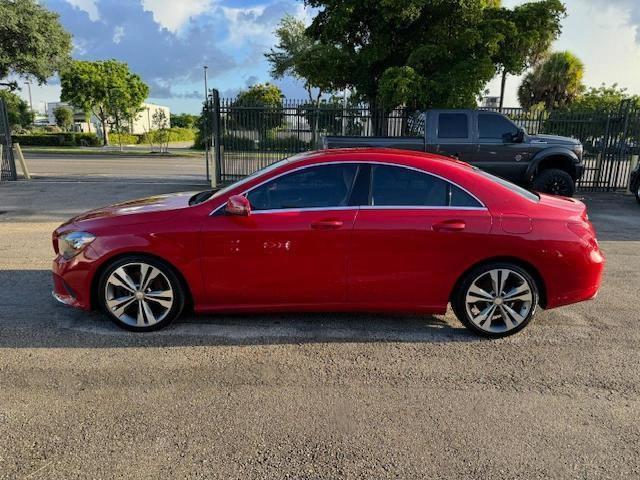 Photo 11 VIN: WDDSJ4EB4JN517349 - MERCEDES-BENZ CLA 250 