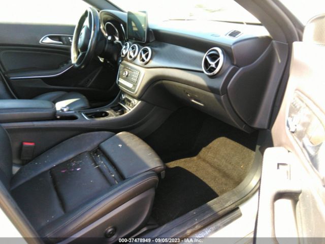 Photo 4 VIN: WDDSJ4EB4JN522146 - MERCEDES-BENZ CLA 250 