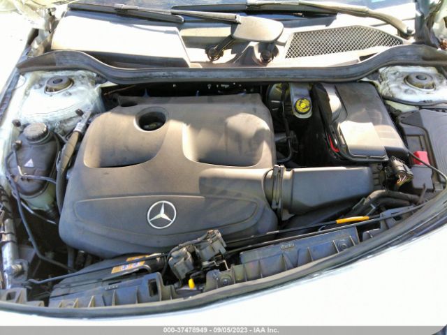 Photo 9 VIN: WDDSJ4EB4JN522146 - MERCEDES-BENZ CLA 250 