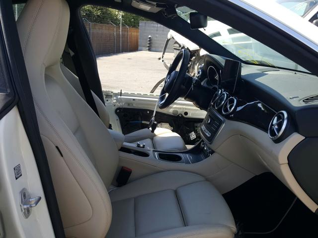 Photo 4 VIN: WDDSJ4EB4JN558029 - MERCEDES-BENZ CLA 250 