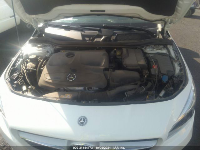 Photo 9 VIN: WDDSJ4EB4JN558998 - MERCEDES-BENZ CLA 