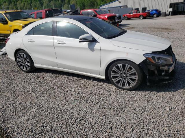 Photo 3 VIN: WDDSJ4EB4JN677618 - MERCEDES-BENZ CLA 250 