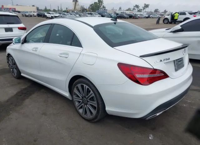 Photo 2 VIN: WDDSJ4EB4JN687274 - MERCEDES-BENZ CLA 