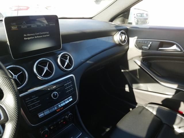 Photo 8 VIN: WDDSJ4EB4KN710991 - MERCEDES-BENZ CLA 250 