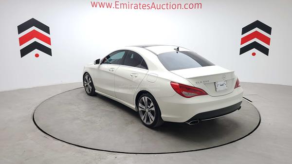 Photo 9 VIN: WDDSJ4EB5GN362433 - MERCEDES-BENZ CLA 250 