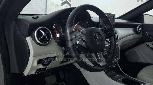 Photo 10 VIN: WDDSJ4EB5GN377465 - MERCEDES-BENZ CLA 250 