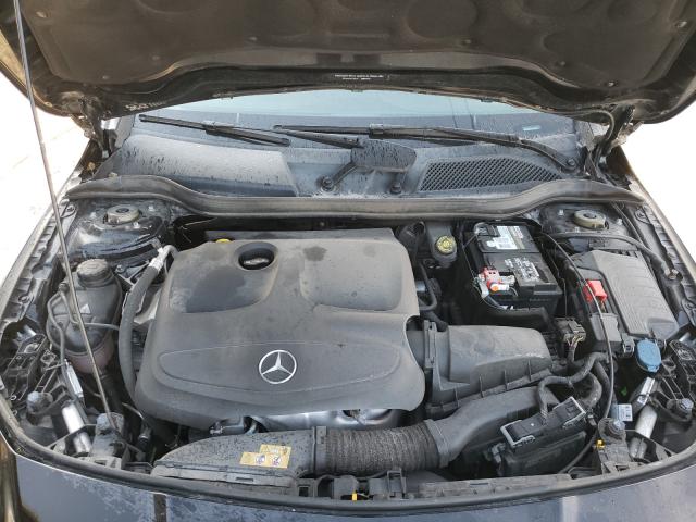 Photo 6 VIN: WDDSJ4EB5GN383248 - MERCEDES-BENZ CLA 250 