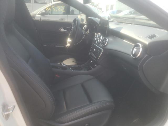 Photo 4 VIN: WDDSJ4EB5HN403340 - MERCEDES-BENZ CLA 250 