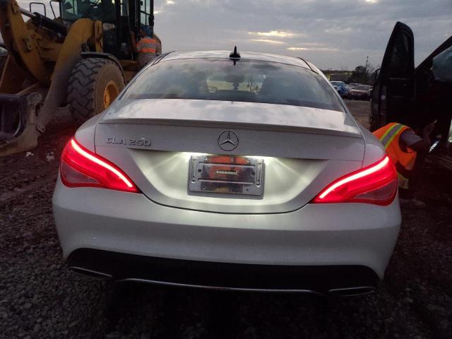 Photo 5 VIN: WDDSJ4EB5HN422289 - MERCEDES-BENZ CLA 250 