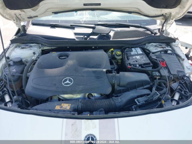 Photo 9 VIN: WDDSJ4EB5JN520714 - MERCEDES-BENZ CLA-CLASS 