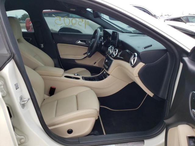 Photo 4 VIN: WDDSJ4EB5JN548559 - MERCEDES-BENZ CLA 250 