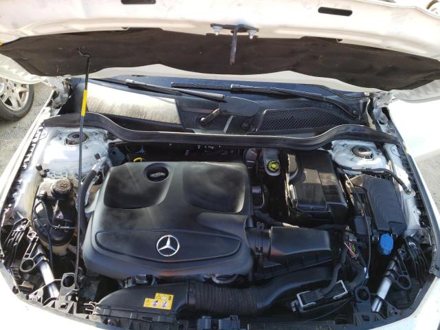 Photo 6 VIN: WDDSJ4EB5JN608095 - MERCEDES-BENZ CLA 250 