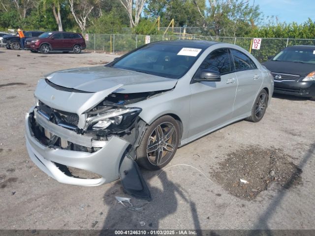 Photo 1 VIN: WDDSJ4EB5JN611420 - MERCEDES-BENZ CLA-CLASS 