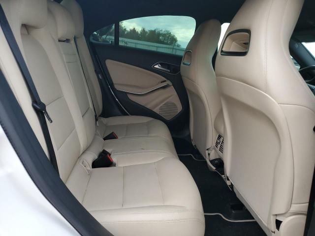 Photo 9 VIN: WDDSJ4EB5JN665980 - MERCEDES-BENZ CLA 250 