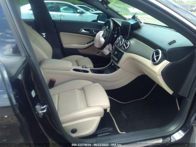 Photo 4 VIN: WDDSJ4EB5JN672718 - MERCEDES-BENZ CLA 