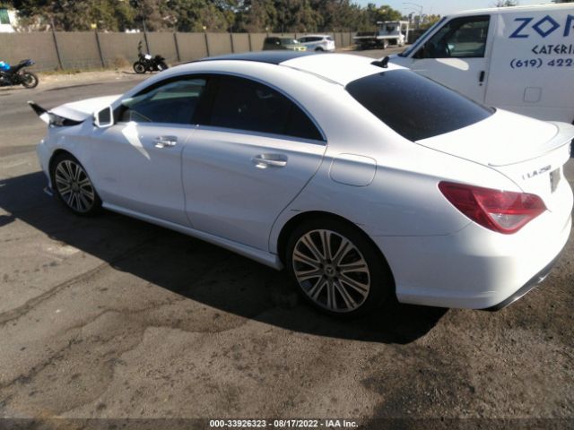 Photo 2 VIN: WDDSJ4EB5KN699435 - MERCEDES-BENZ CLA 