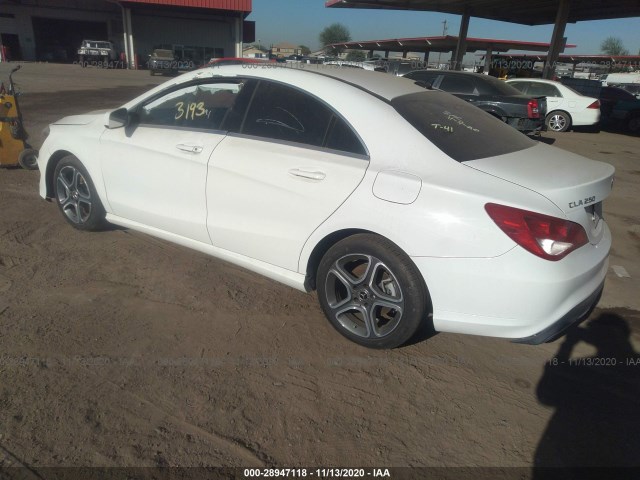 Photo 2 VIN: WDDSJ4EB5KN728304 - MERCEDES-BENZ CLA 