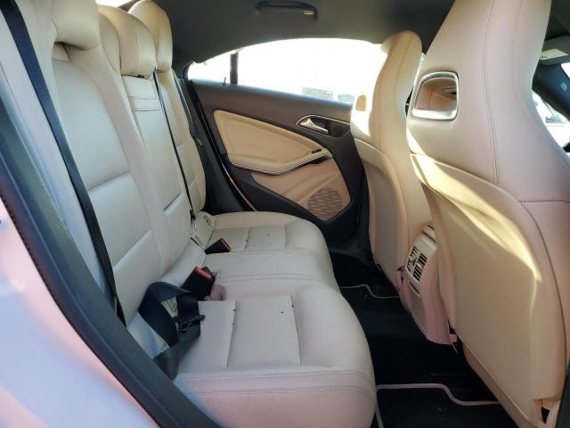 Photo 9 VIN: WDDSJ4EB5KN744616 - MERCEDES-BENZ CLA 250 