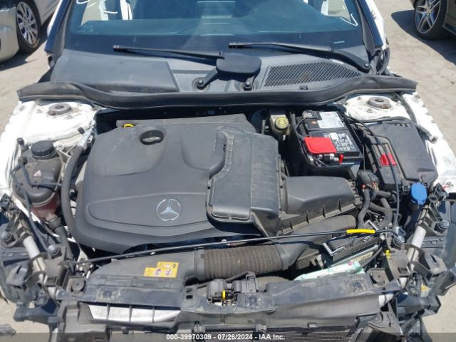 Photo 9 VIN: WDDSJ4EB5KN754899 - MERCEDES-BENZ CLA-CLASS 