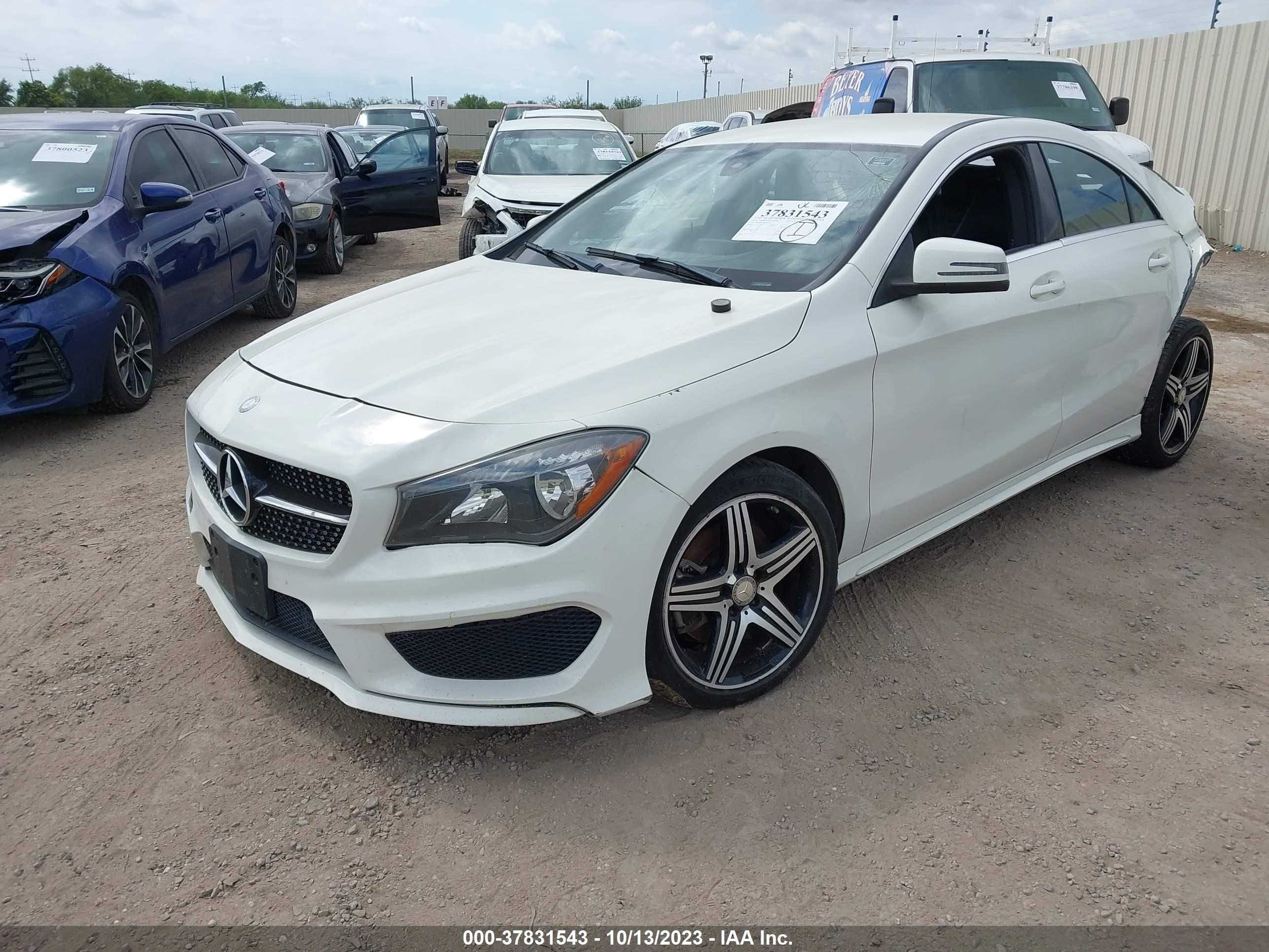 Photo 1 VIN: WDDSJ4EB6EN045967 - MERCEDES-BENZ CLA-KLASSE 