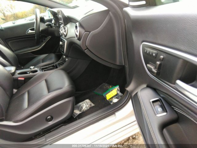 Photo 4 VIN: WDDSJ4EB6EN064731 - MERCEDES-BENZ CLA-CLASS 