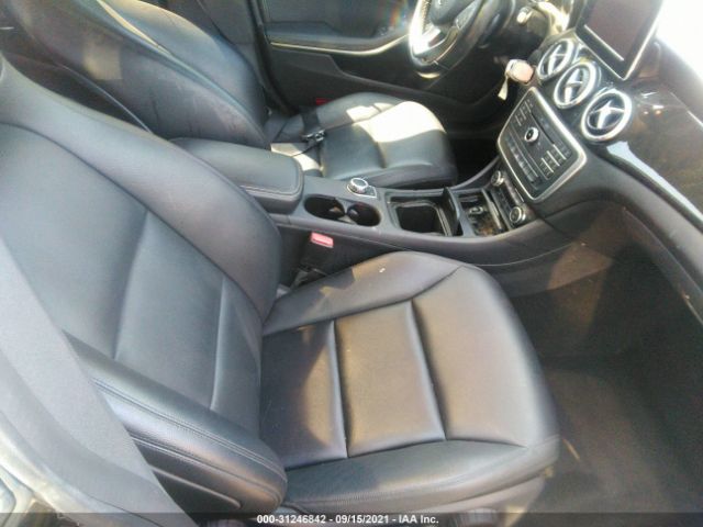 Photo 4 VIN: WDDSJ4EB6FN161798 - MERCEDES-BENZ CLA-CLASS 